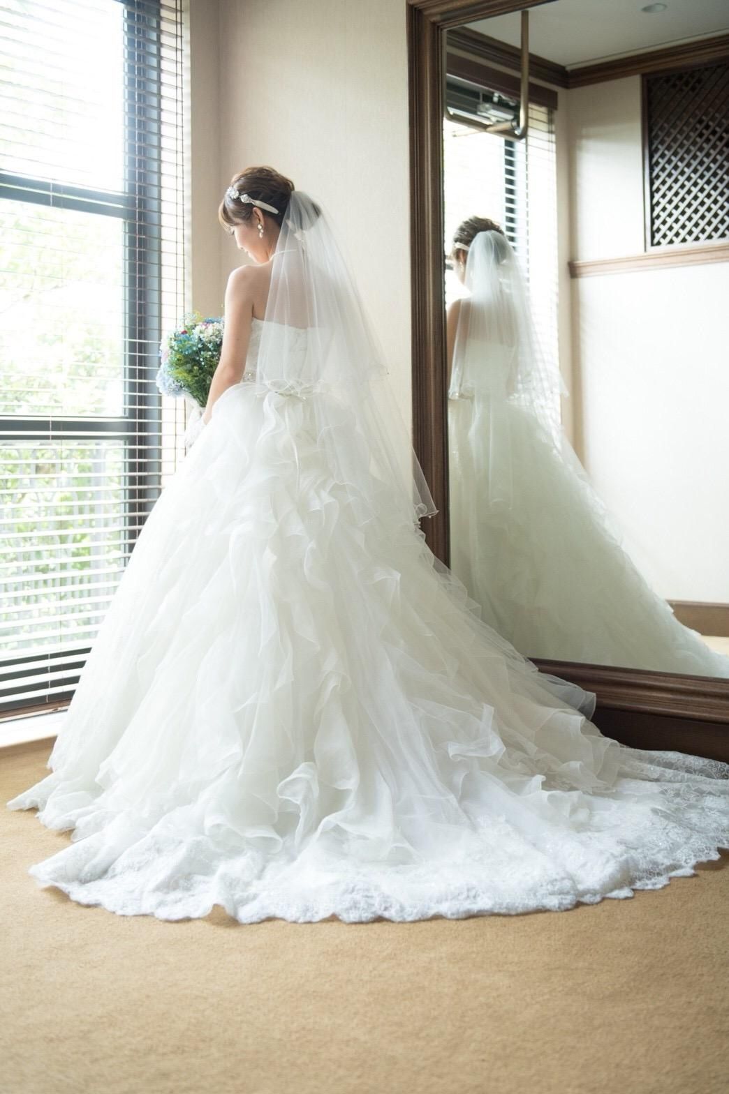 シンプルなウェディングドレス選 大人可愛い を叶えよう 結婚式準備はウェディングニュース