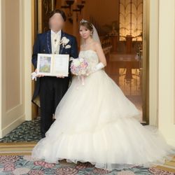 ディズニーアンバサダー®️ホテルで挙げたre_ftwさんの結婚披露宴・挙式カバー写真2枚目