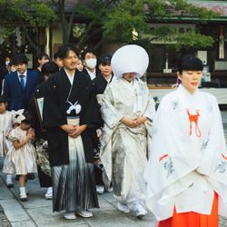 坐摩神社で挙げたmiichon_ltwinzさんの結婚披露宴・挙式カバー写真1枚目