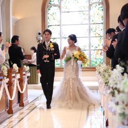 東京ディズニーシー・ホテルミラコスタ®で挙げたpiyo_kanaminie__ftw_さんの結婚披露宴・挙式カバー写真1枚目