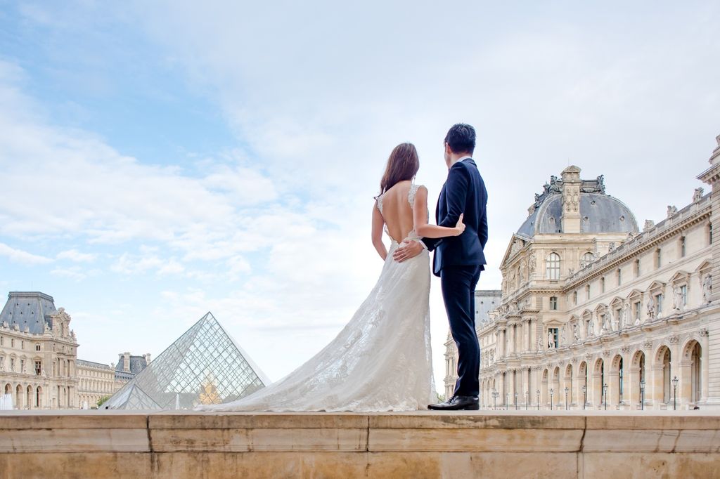 憧れのフランス パリ で絶対撮りたい 前撮りフォトスポット8選 結婚式準備はウェディングニュース