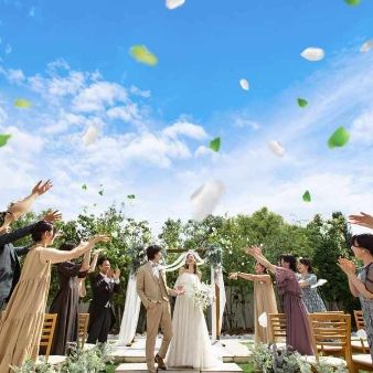 等身大の結婚式♪【新式場誕生】１組貸切×私スタイル×挙式体験