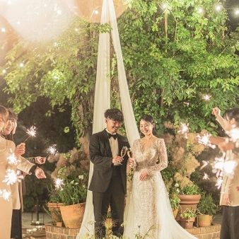 【ガーデン挙式】ナイトWedding体験×30大特典＆コース試食