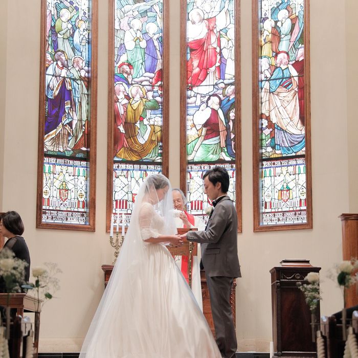 桜坂セント マルティーヌ教会で結婚式 結婚式場探しはウェディングニュース