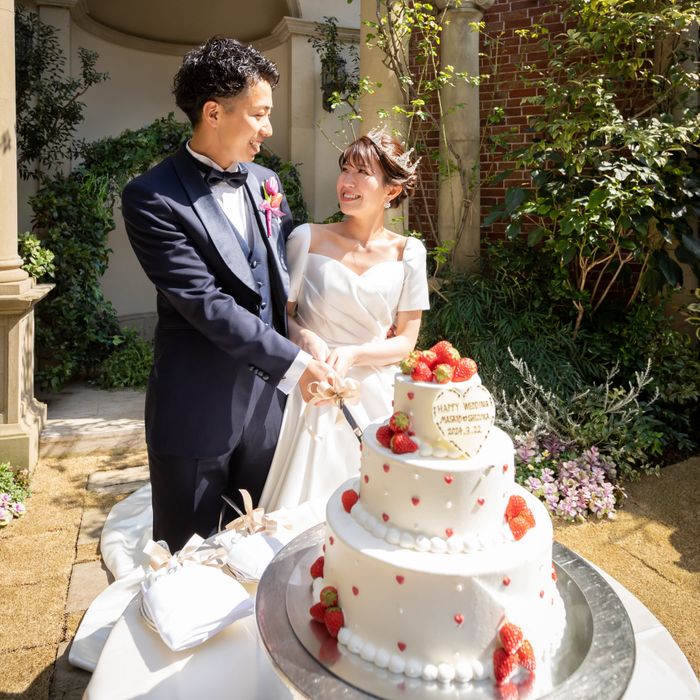 グラストニア（Wedding of Legend GLASTONIA）で挙げたwd_shii03さんの結婚披露宴・挙式カバー写真0枚目