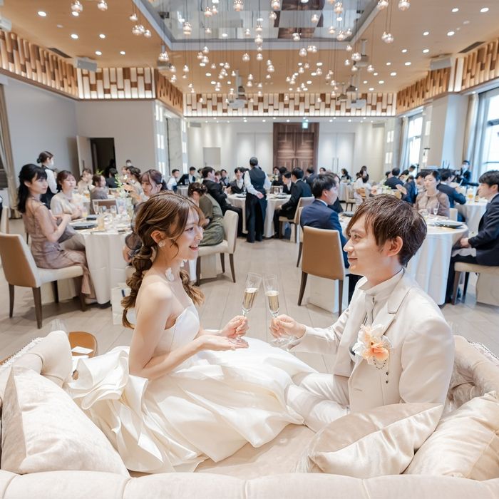 アニヴェルセル みなとみらい横浜で挙げたkomi.07さんの結婚披露宴・挙式カバー写真0枚目