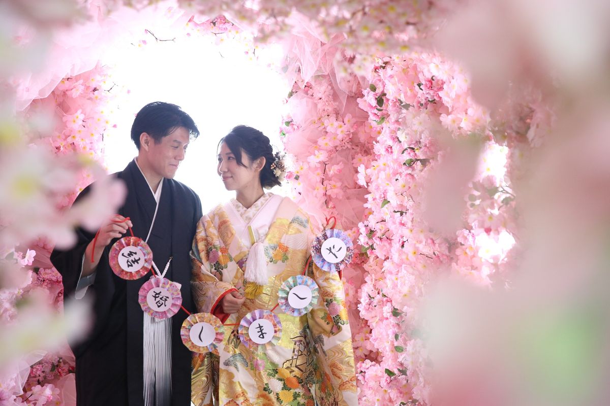 和装前撮りに必須 結婚しましたガーランド 作り方を動画で紹介 結婚式準備はウェディングニュース