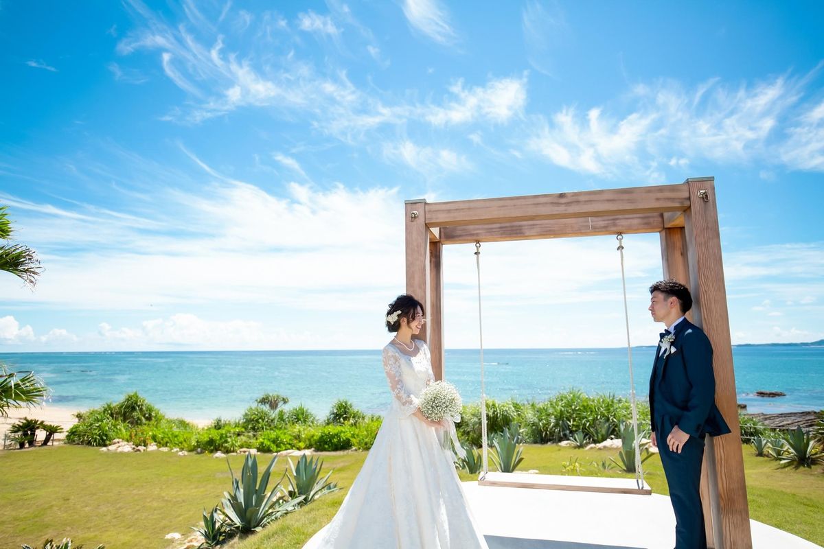 沖縄挙式の費用総額はコレ いくらかかる 内訳やお得になる方法 結婚式準備はウェディングニュース