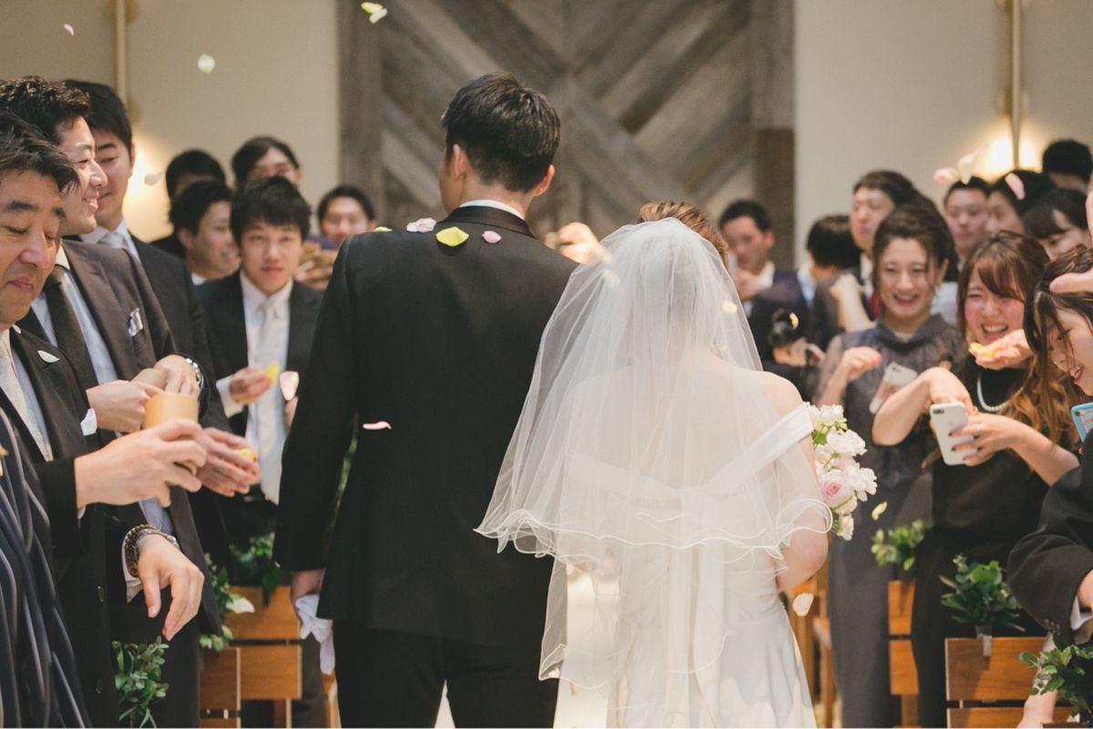 先輩花嫁さんに聞いた アプリ 街コン 結婚相談所 ふたりの馴れ初めって周りにどう伝えた 結婚式準備はウェディングニュース