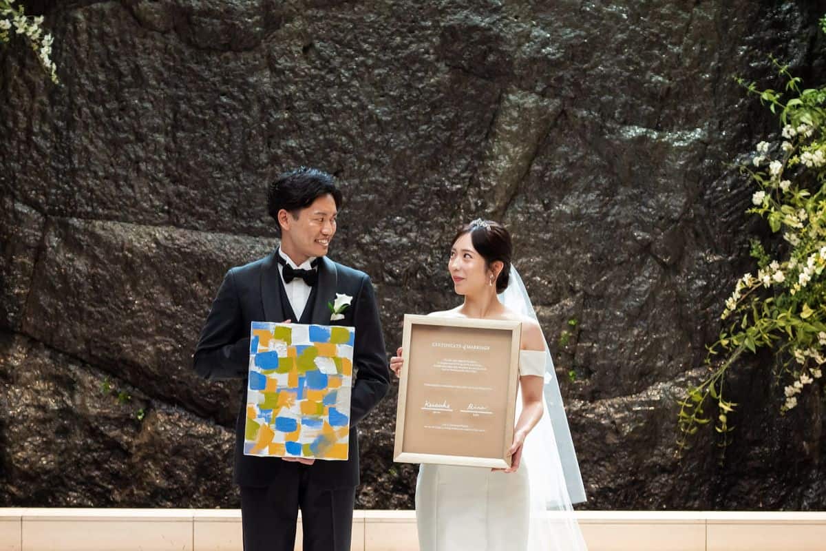 こんなの見たことない！珍しい結婚証明書14選のカバー写真 0.6666666666666666