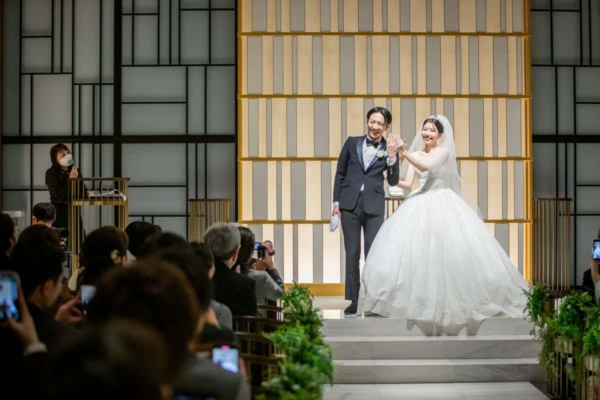 人前式ってどんな結婚式？意味・流れ・費用まで総まとめのカバー写真 0.6666666666666666