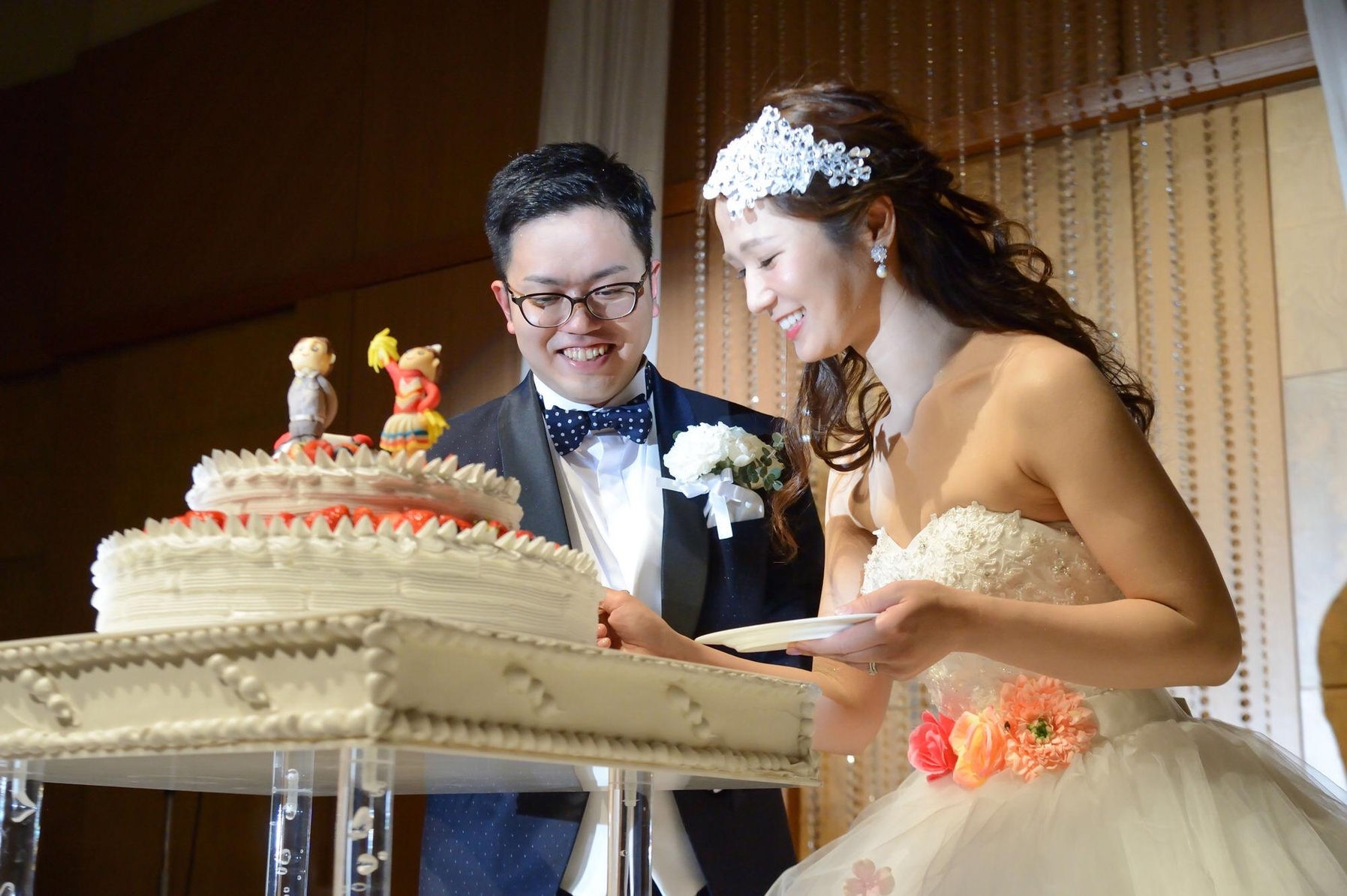 披露宴会場 演出の実例写真 25枚 ホテル阪神大阪 Hotel Hanshin Osaka 結婚式場探しはウェディングニュース